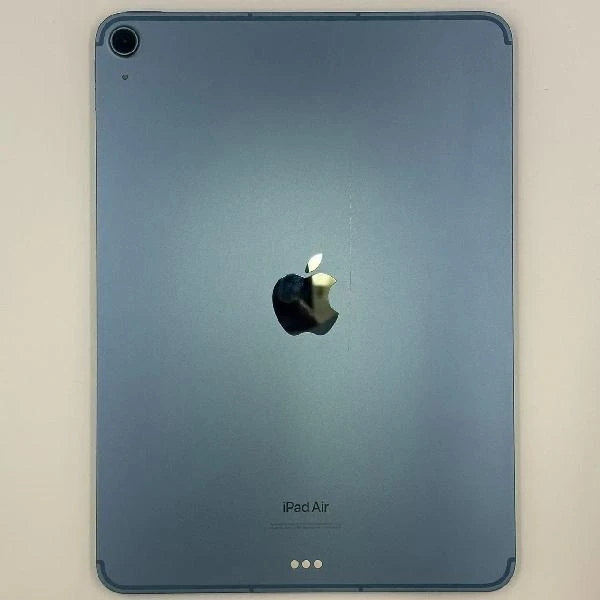 iPad Air 第5世代 Apple版SIMフリー 256GB MM733J/A A2589 ブルー