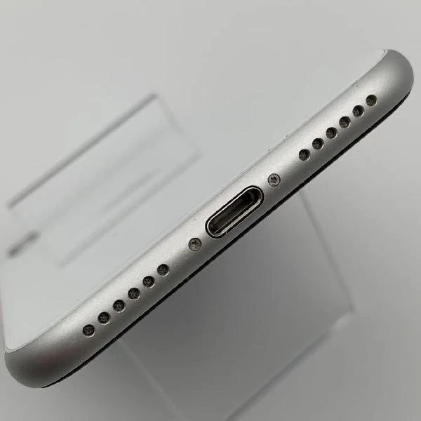 iPhoneSE 第2世代 Apple版SIMフリー 64GB MHGQ3J/A A2296 ホワイト