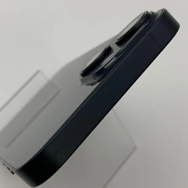 iPhone14 docomo版SIMフリー 128GB MPUD3J/A A2881　新品未使用