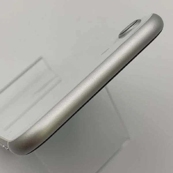 iPhoneSE 第2世代 au版SIMフリー 64GB MHGQ3J/A A2296 新品同様 ホワイト