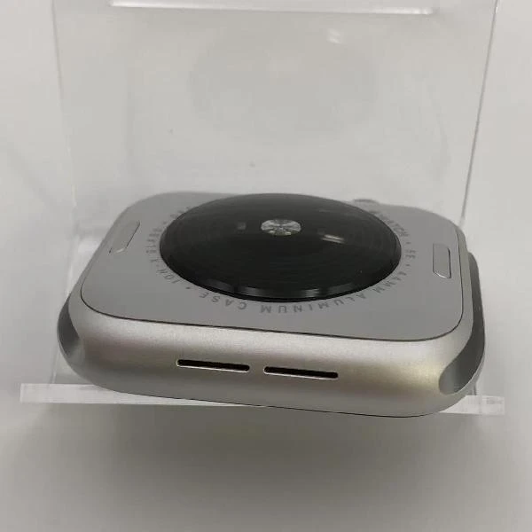 Apple Watch SE 第2世代 GPSモデル  MREE3J/A 美品