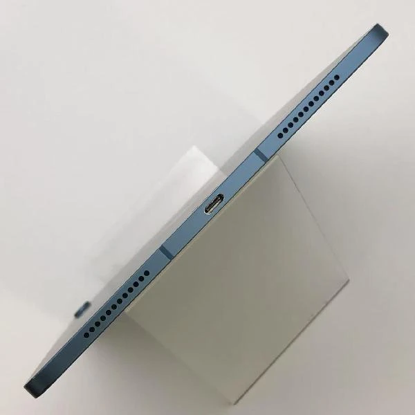 iPad Air 第5世代 docomo版SIMフリー 256GB MM733J/A A2589 ブルー