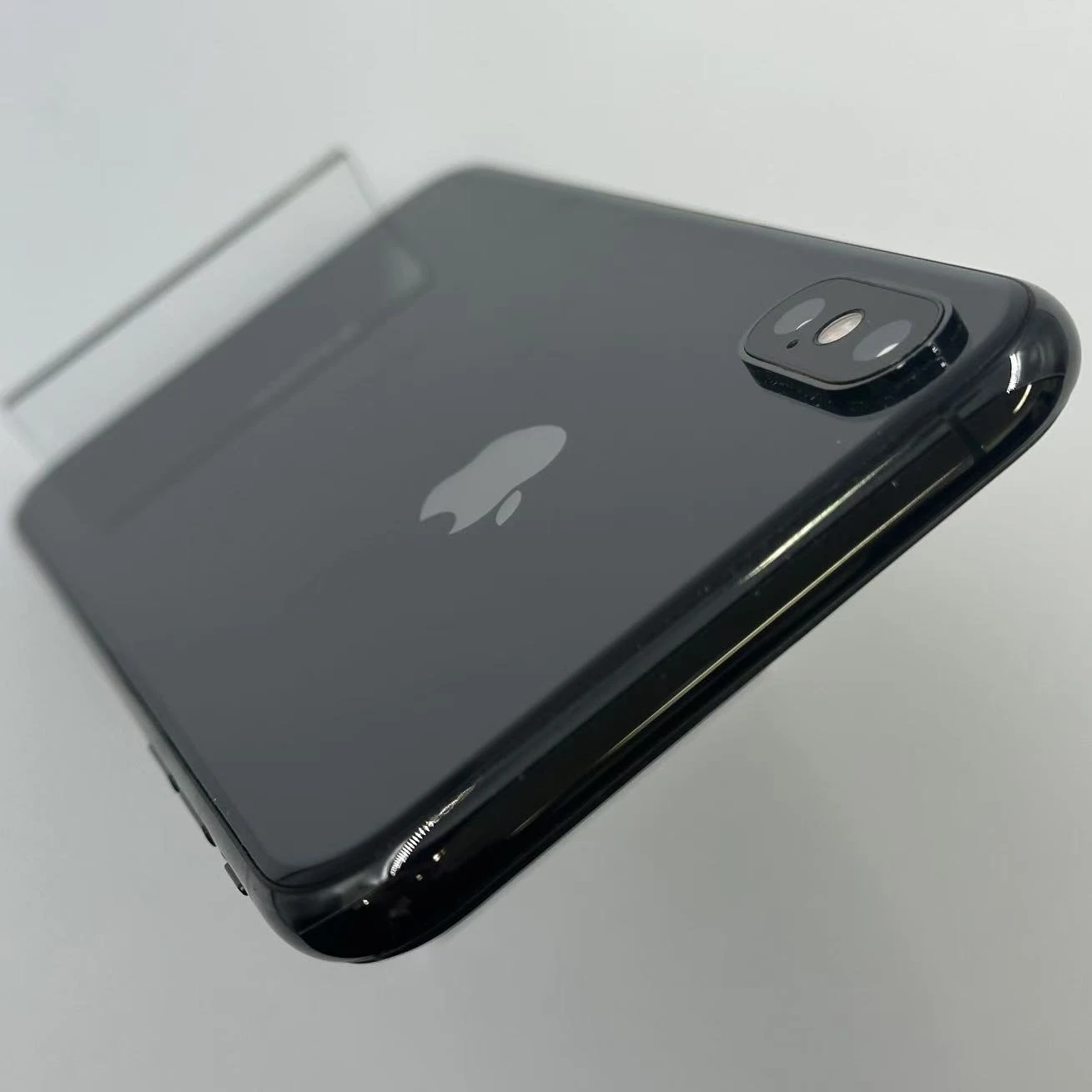 iPhoneXS 256GB スペースグレイ MTE02J/A docomo版SIMフリー 美品