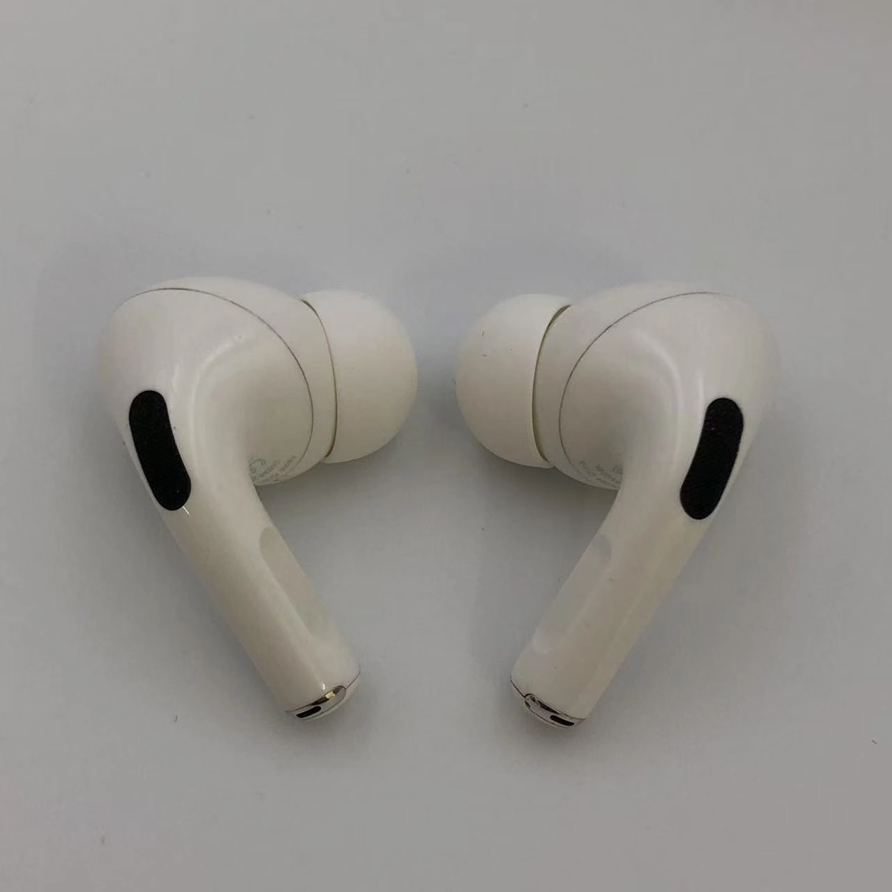 AirPods Pro 第1世代 2019年モデル ホワイト A2084