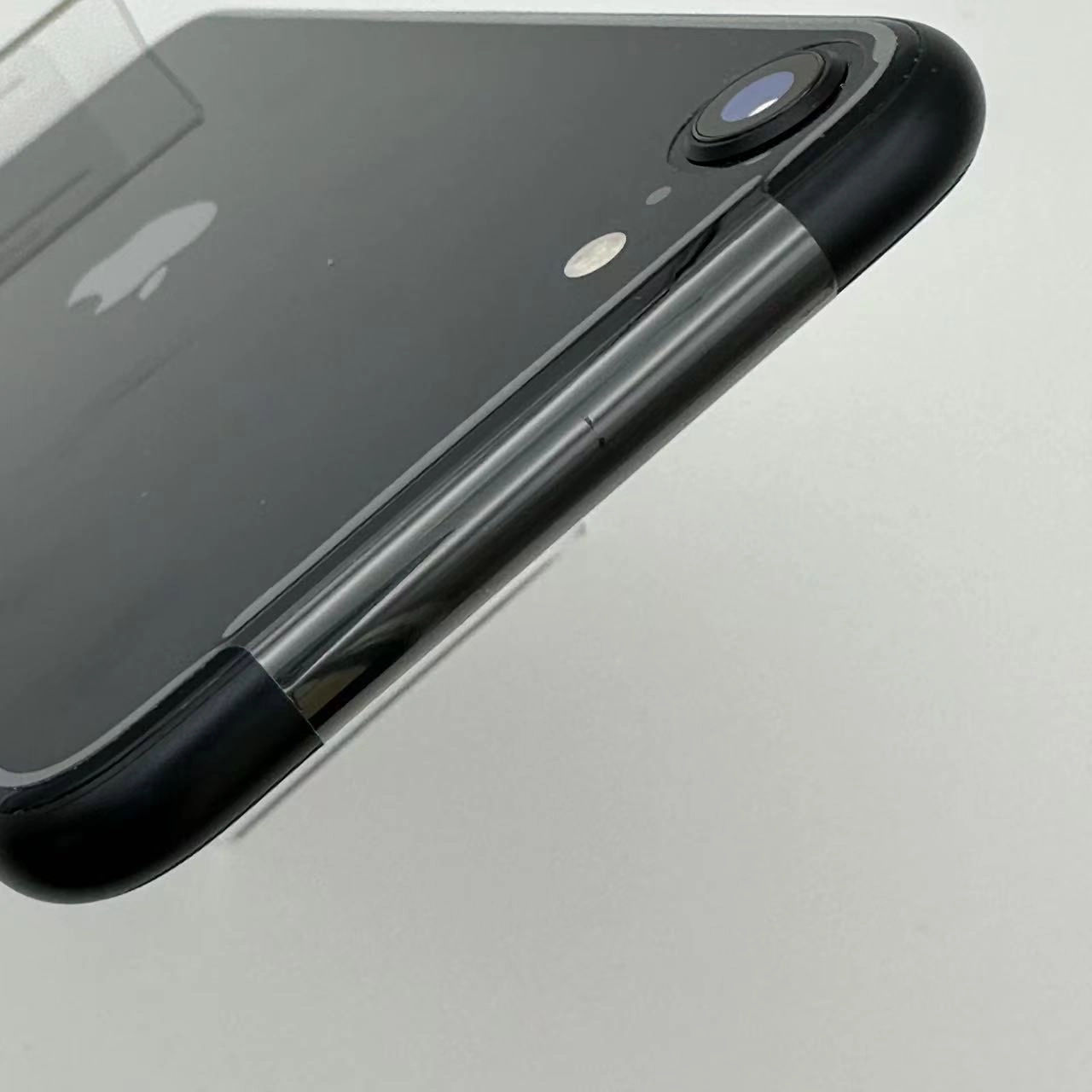 iPhoneSE 第3世代 64GB ミッドナイト MMYC3J/A SoftBankIMフリー 未使用品