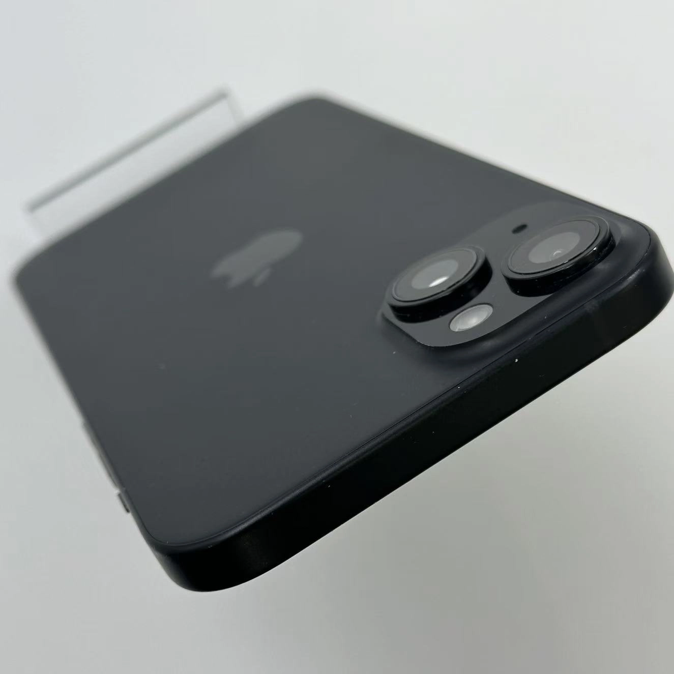 iPhone15 Plus 256GB ブラック MU0F3J/A au版SIMフリー