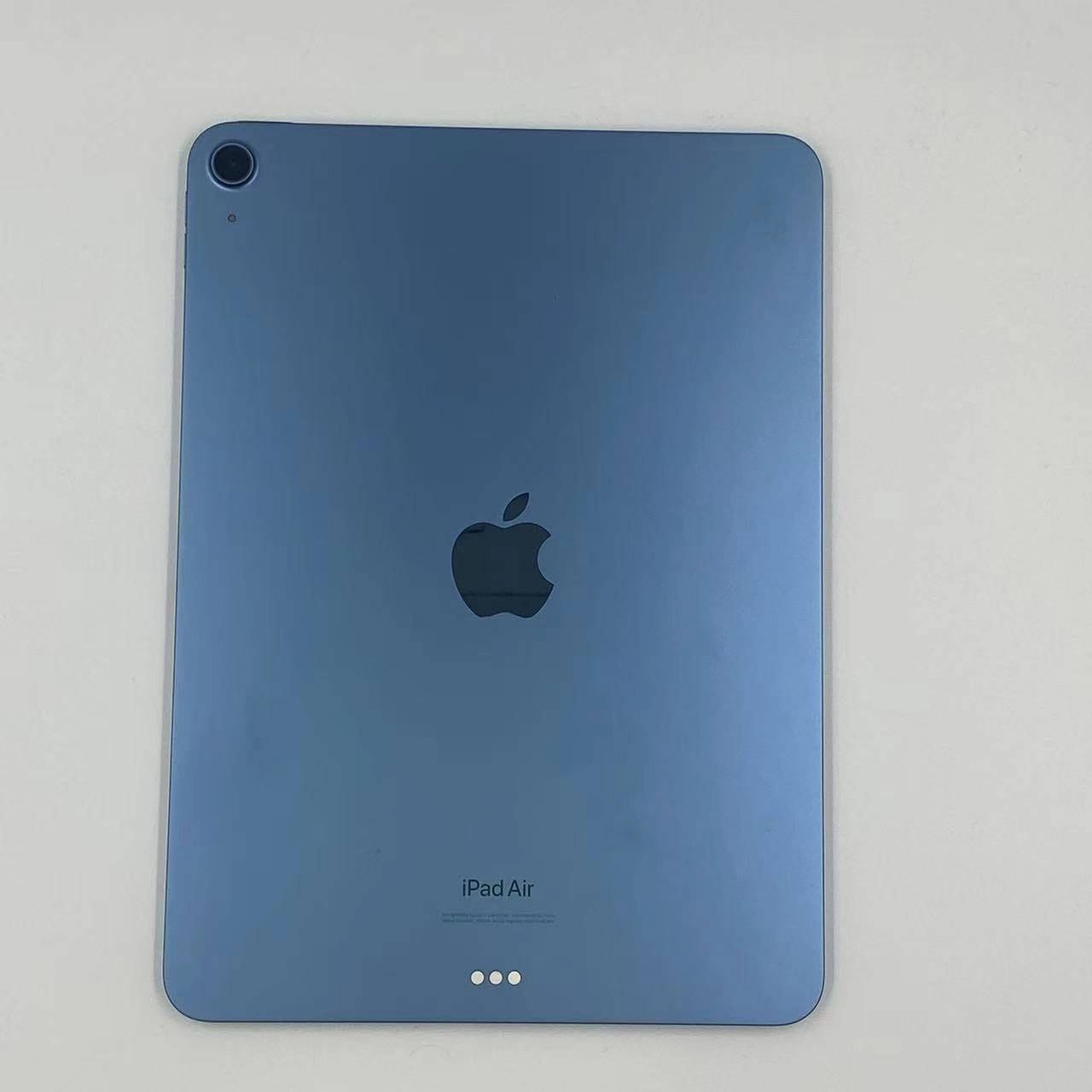 iPad Air 第5世代 Wi-Fiモデル 256GB ブルー MM9N3J/A