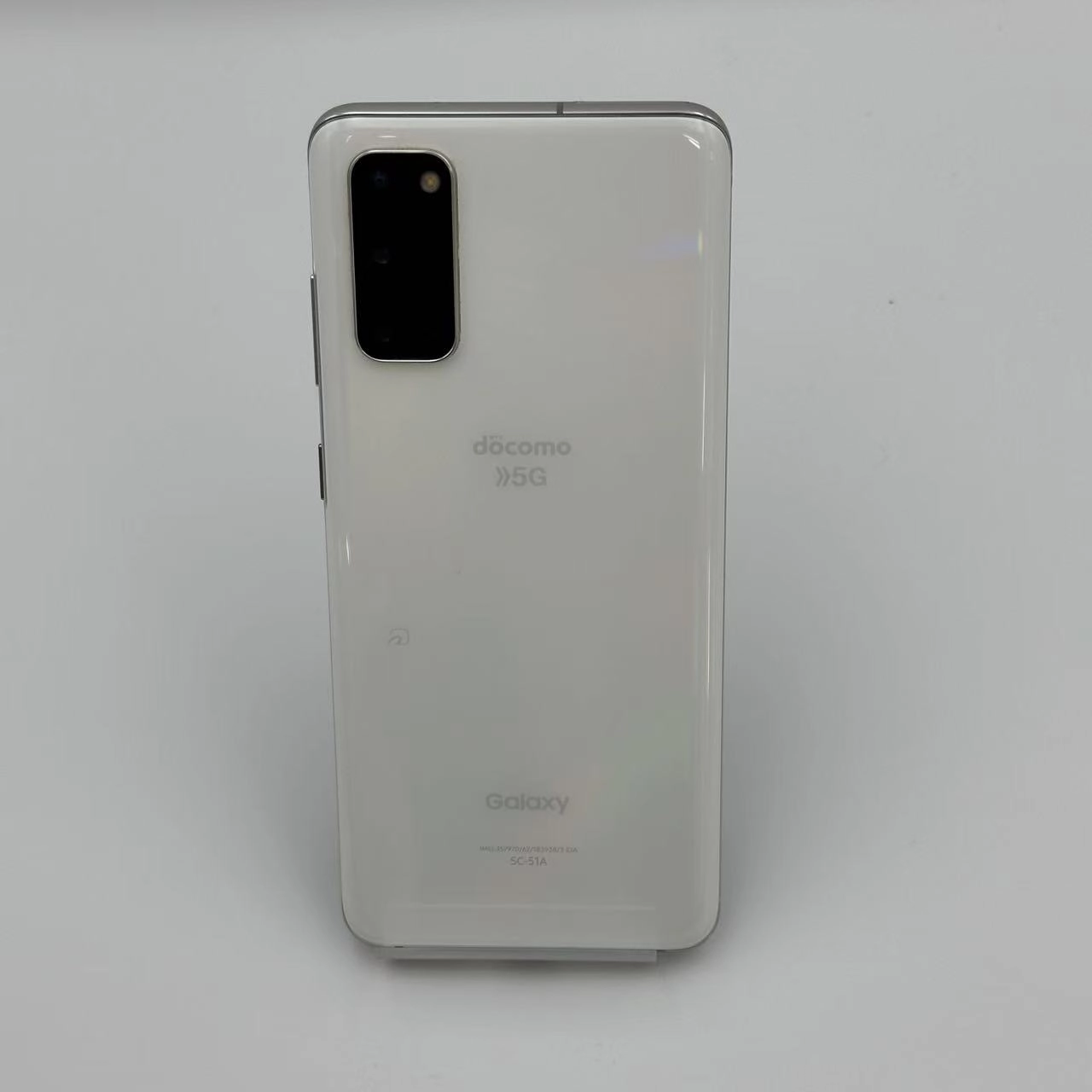 Galaxy S20 5G 128GB クラウドホワイト SC-51A SIMロック解除済 docomo 美品
