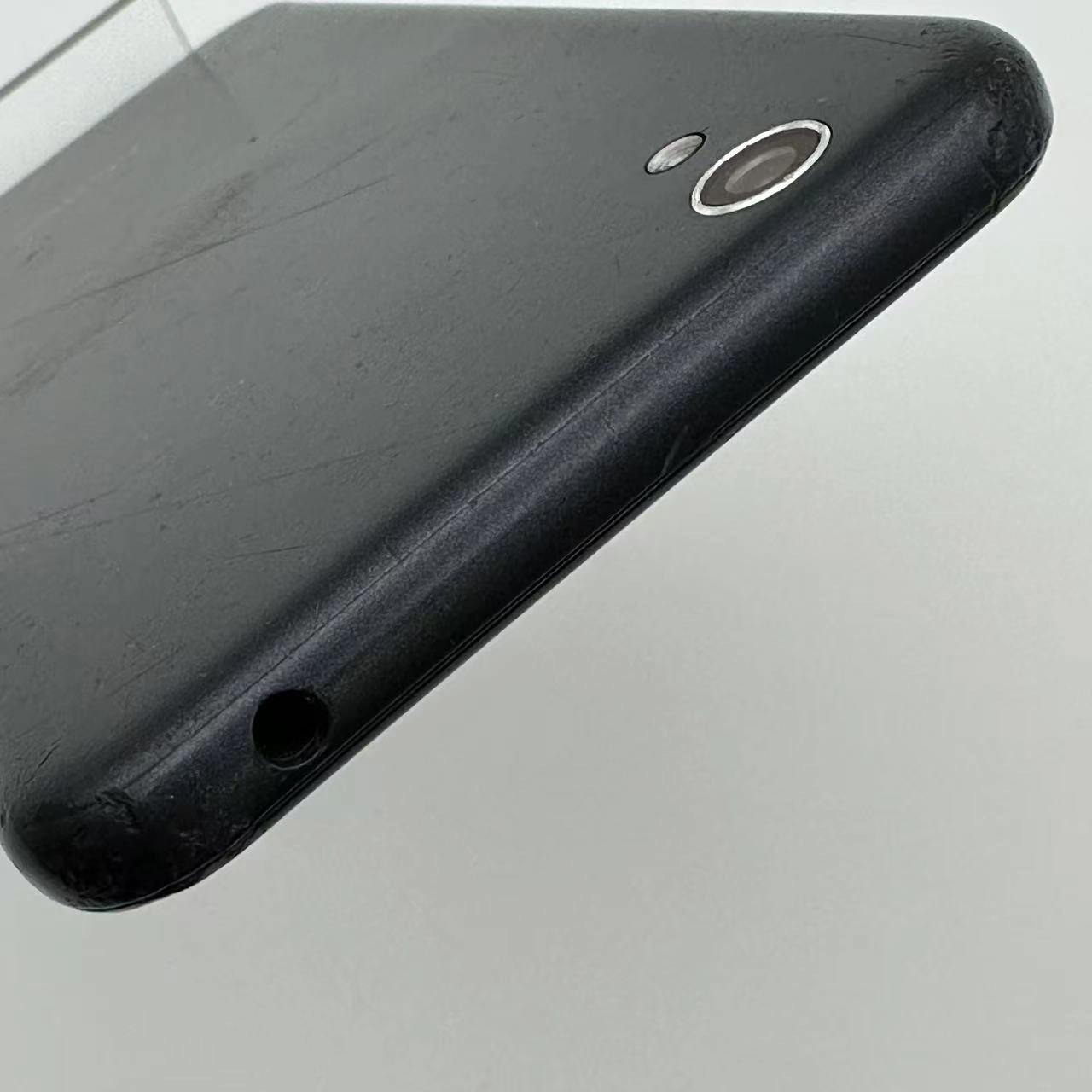 AQUOS EVER 16GB Navy Black SH-02J SIMロック解除済 docomo 版SIMフリー