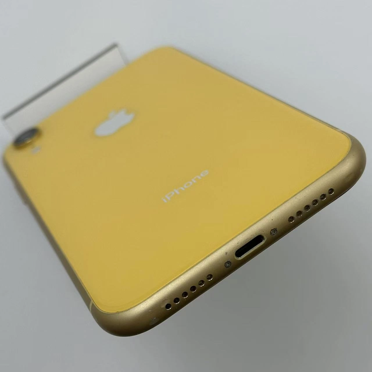 iPhoneXR 256GB イエロー MT0Y2J/A docomo版SIMフリー