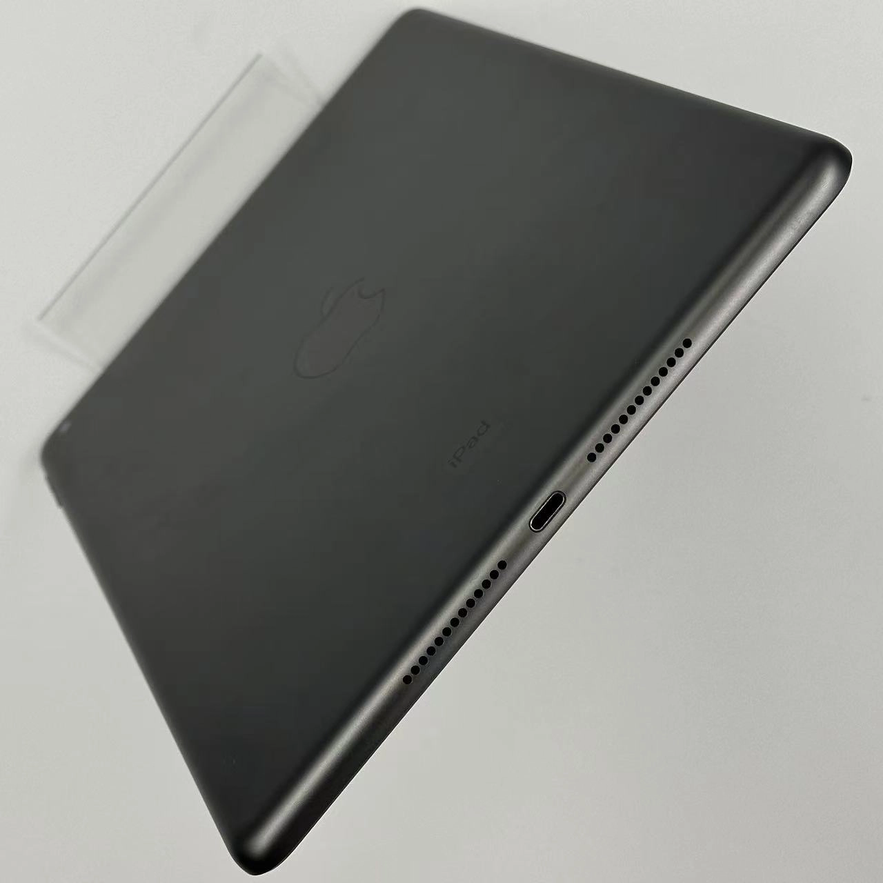 iPad 第9世代 Wi-Fiモデル 64GB スペースグレイ MK2K3J/A 極美品