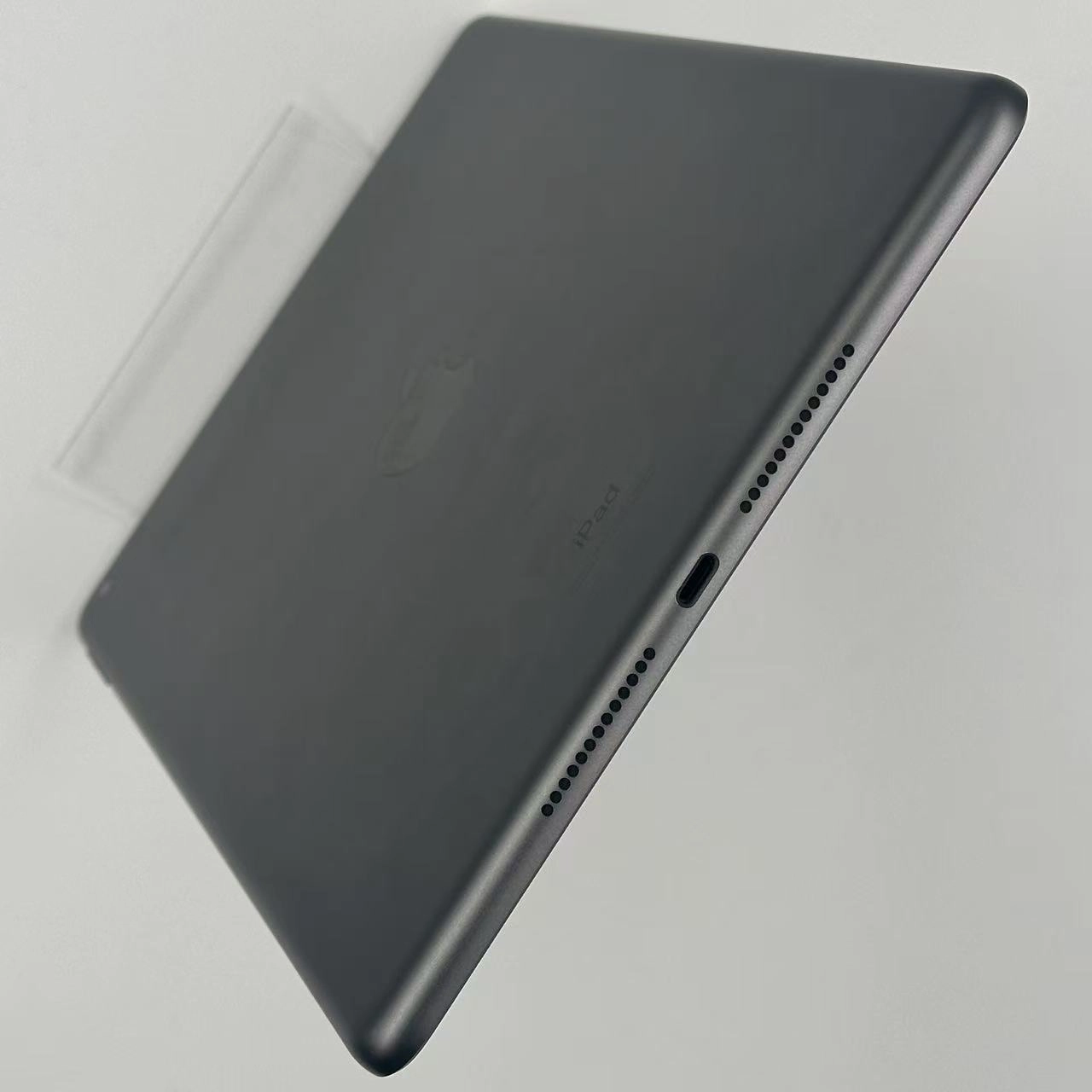 iPad 第9世代 Wi-Fiモデル 64GB スペースグレイ MK2K3J/A 極美品
