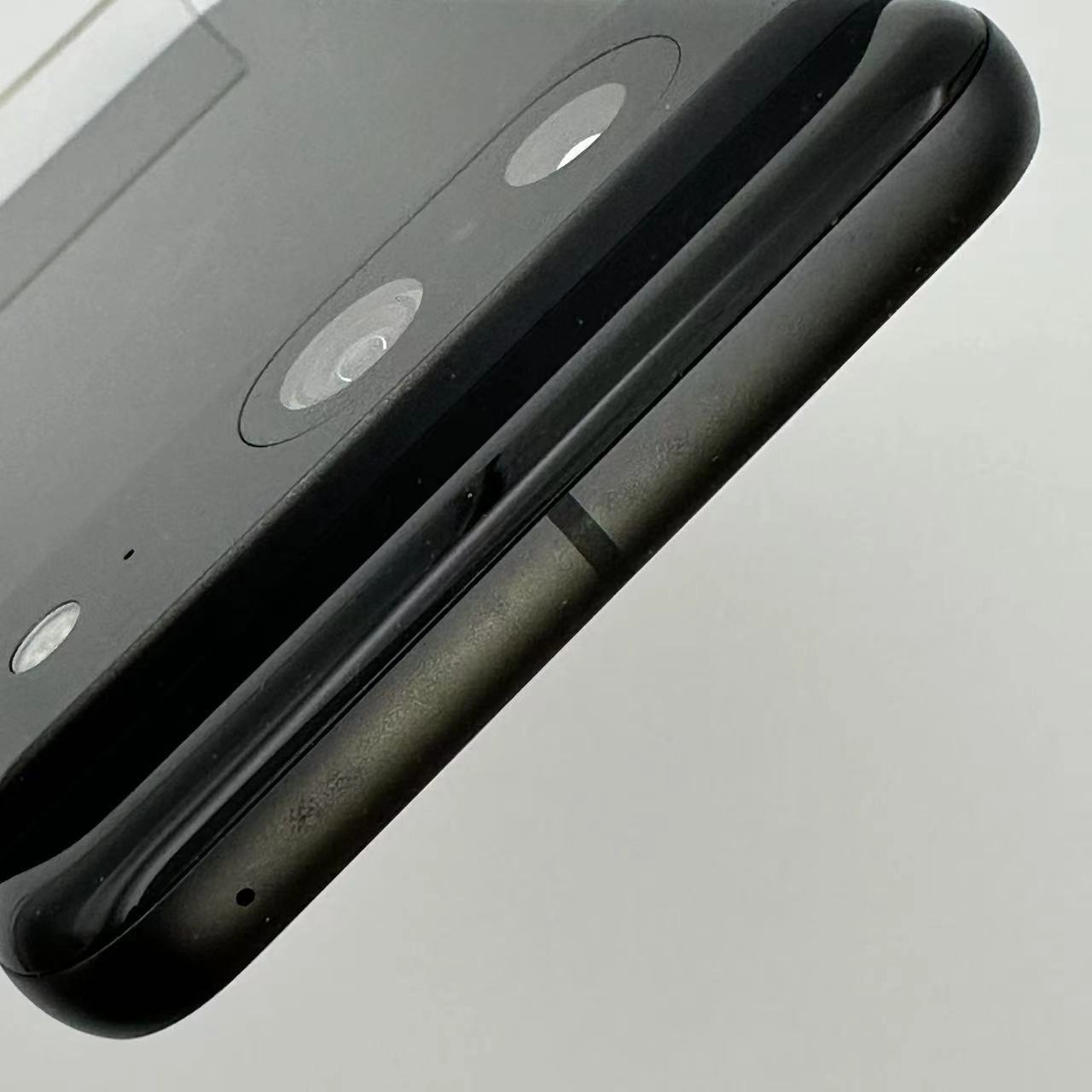 Google Pixel 8a 128GB Obsidian G576D AU版SIMフリー 美品