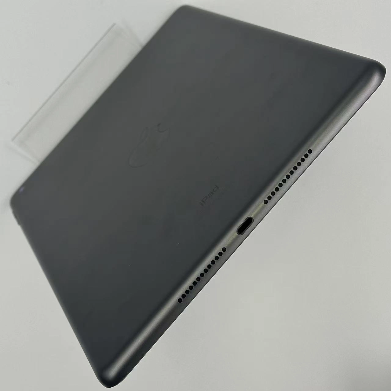 iPad 第9世代 Wi-Fiモデル 64GB スペースグレイ MK2K3J/A 極美品