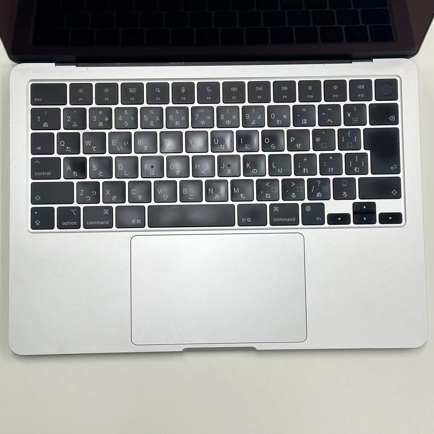 MacBook Air M2 2022 24GB 512GB シルバー A2681 美品 24GB/512GB