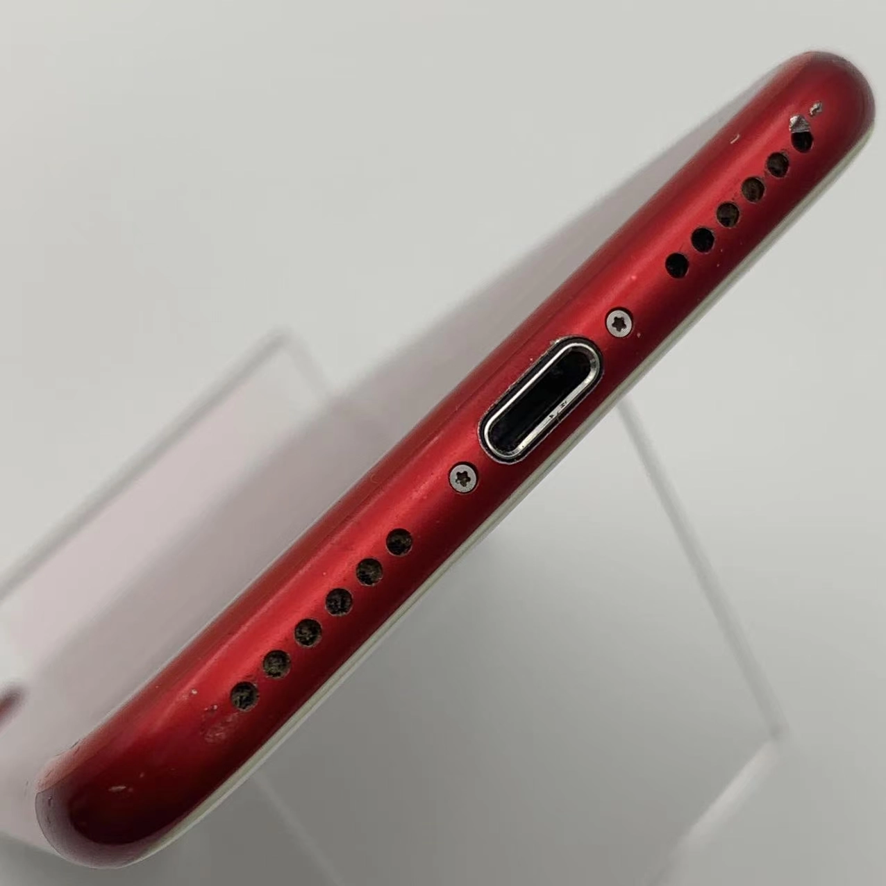 iPhone7 128GB Product Red MPRX2J/A  docomo版SIMフリー　