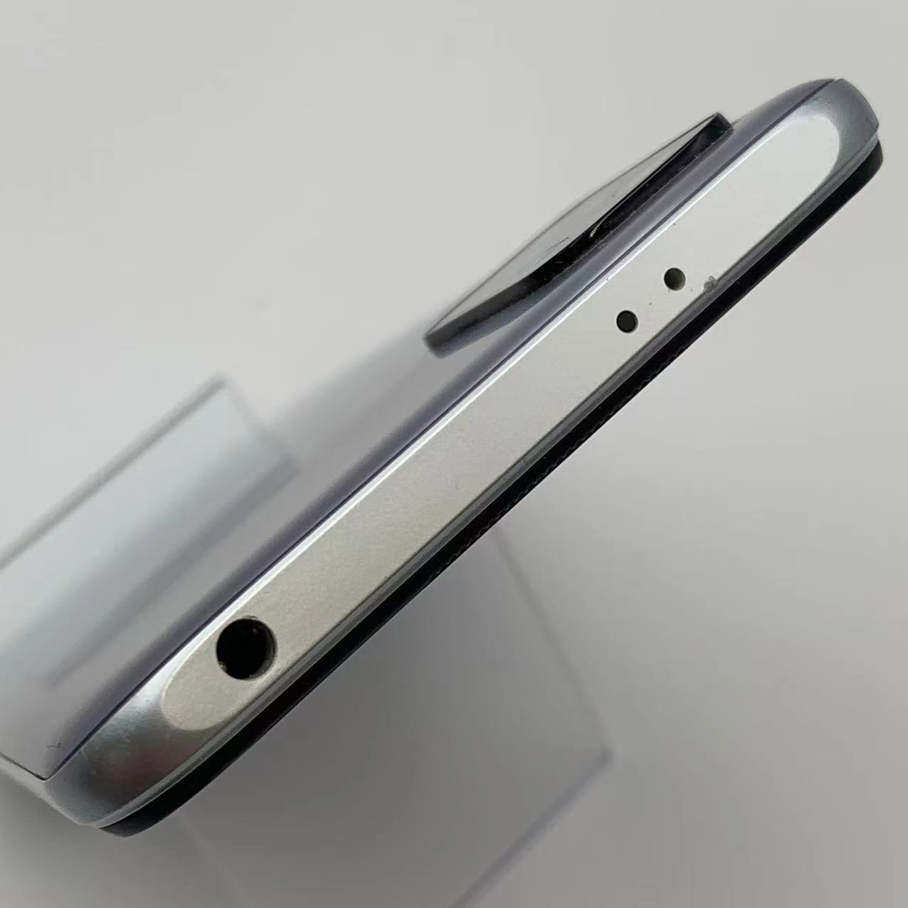 Redmi Note 10 JE 64GB クロームシルバー XIG02  au版SIMフリー