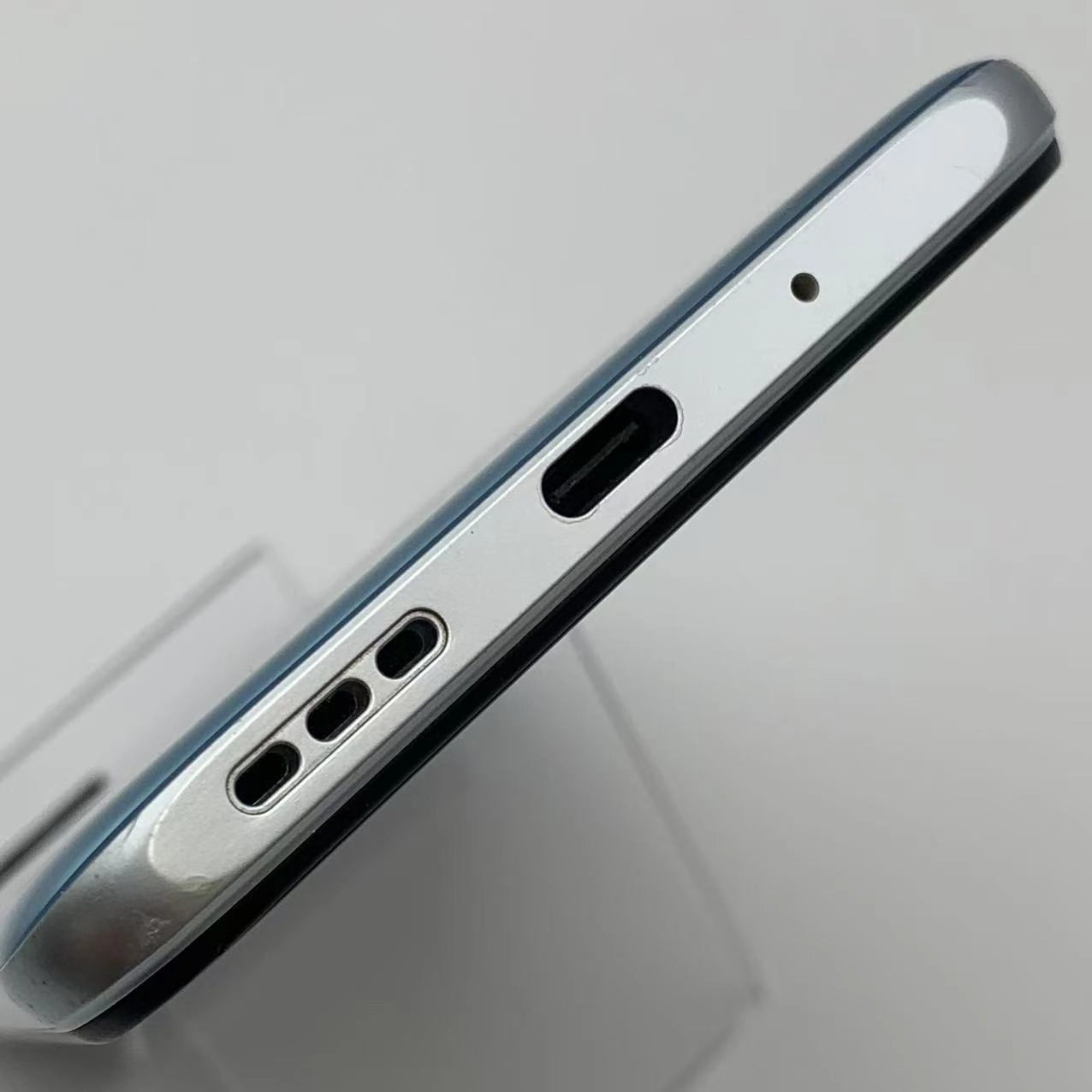 Redmi Note 10 JE 64GB クロームシルバー XIG02  au版SIMフリー