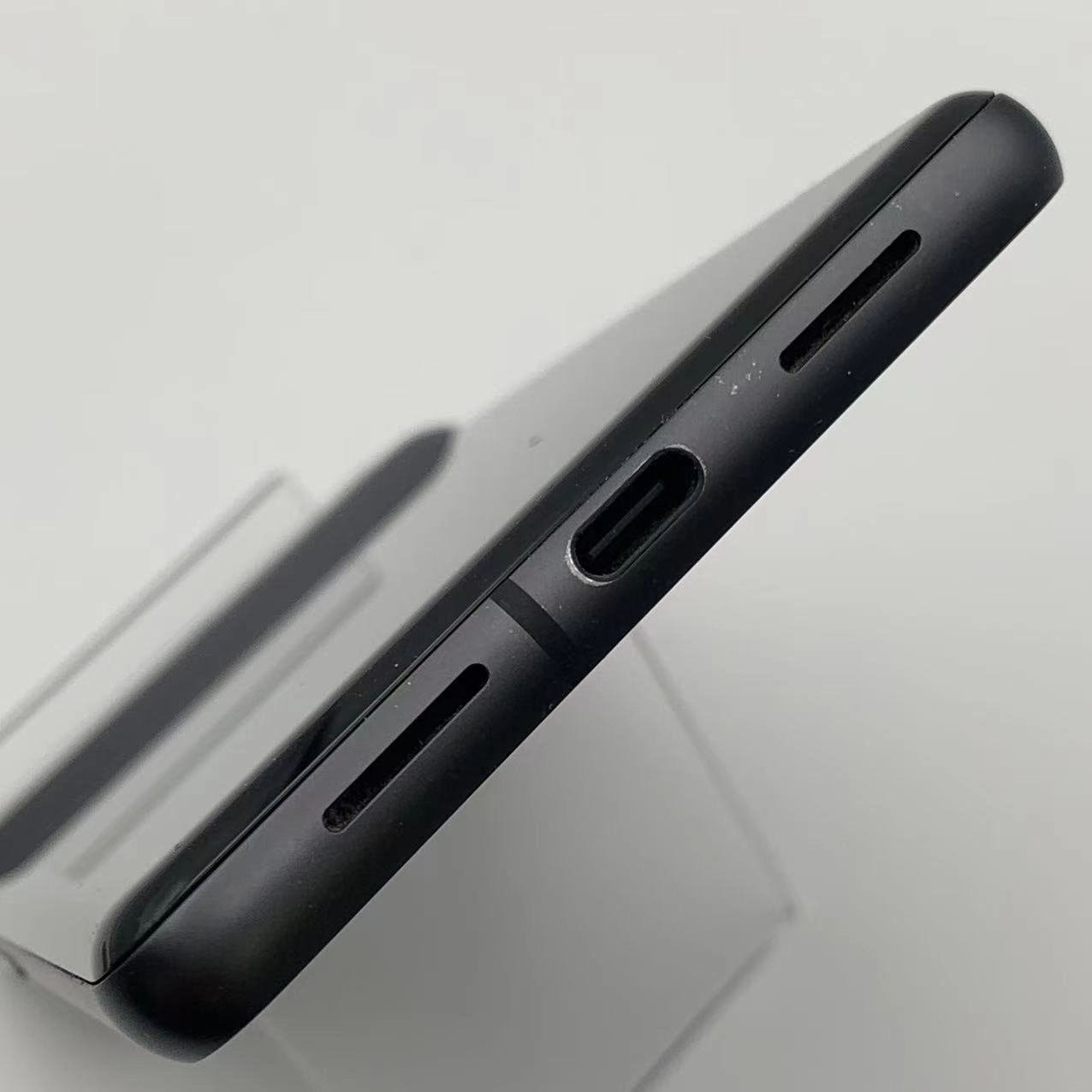 Google Pixel 7 128GB Obsidian G03Z5 SIMロック解除済 ストア版 美品