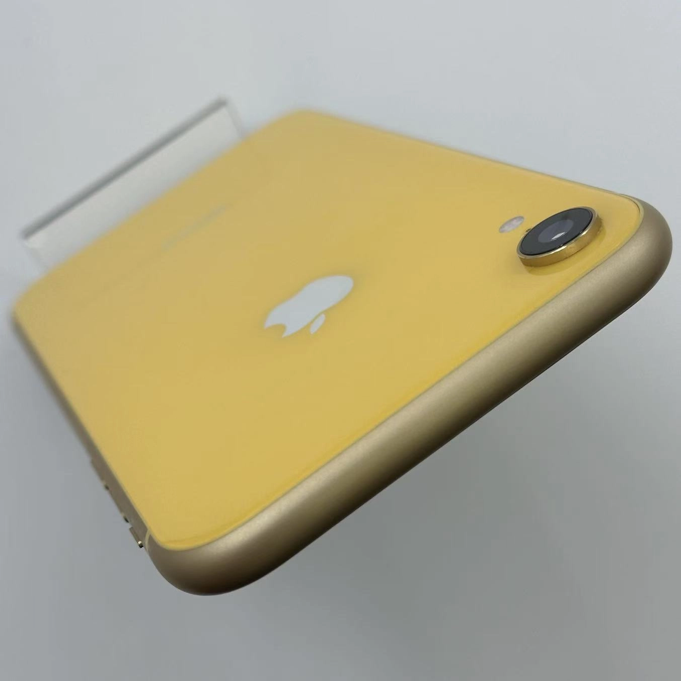 iPhoneXR 64GB イエロー MT082J/A docomo版SIMフリー 極美品
