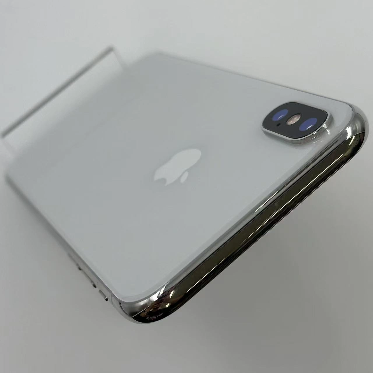 iPhoneX 64GB シルバー MQAY2J/A docomo版SIMフリー 美品