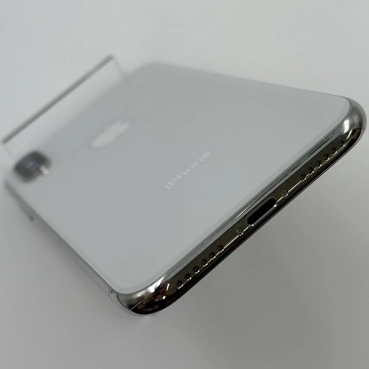 iPhoneX 64GB シルバー MQAY2J/A docomo版SIMフリー 美品