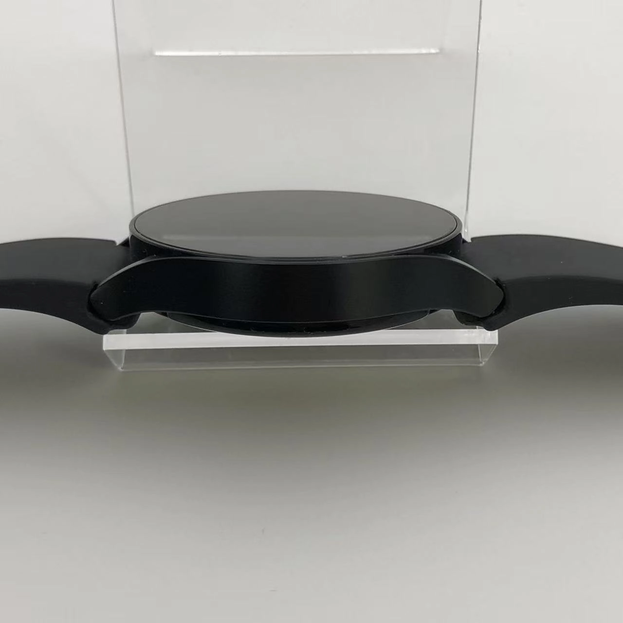 Galaxy Watch 6 LTE 44mm 2GB/16GB グラファイト SM-R945FZKAKDI au