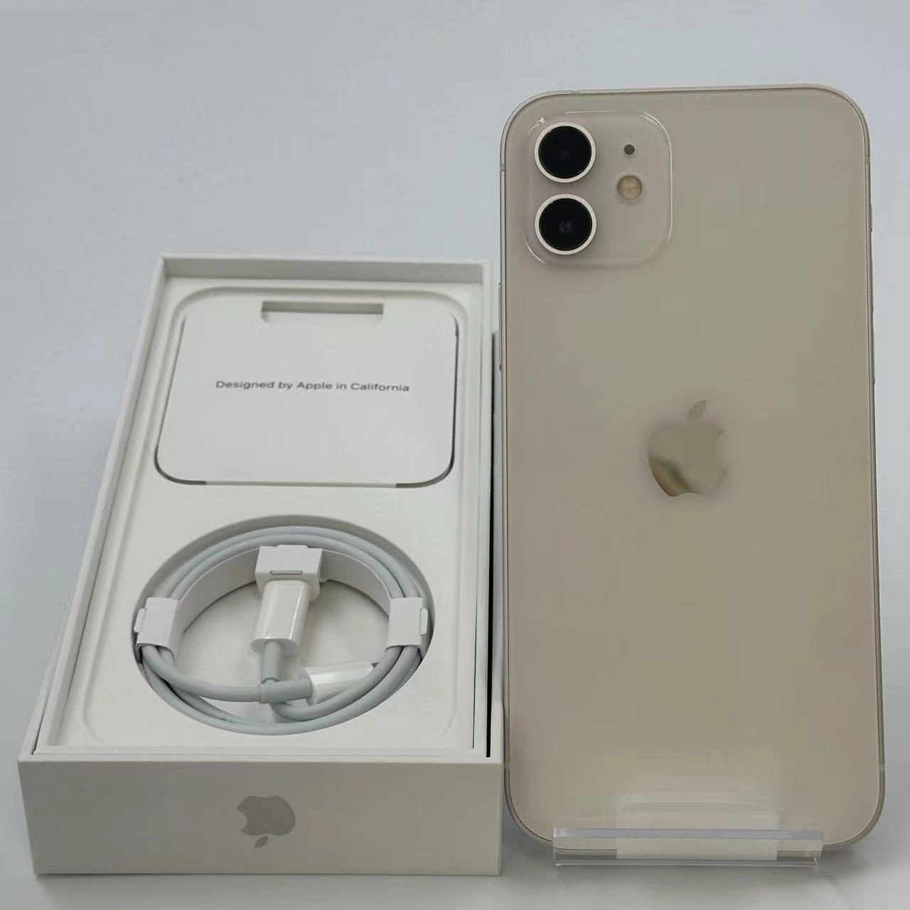 iPhone12 64GB 3H516J/A au版SIMフリー 未使用品 ホワイト