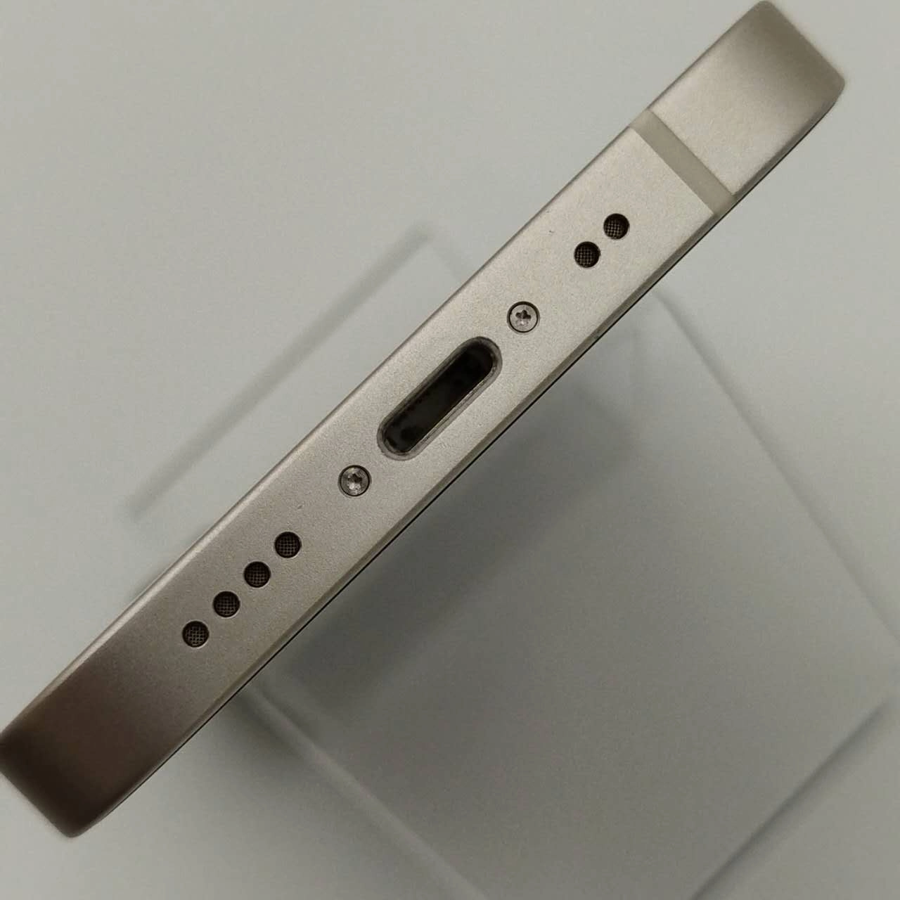 iPhone12 mini 128GB ホワイト MGDM3J/A  au版SIMフリー