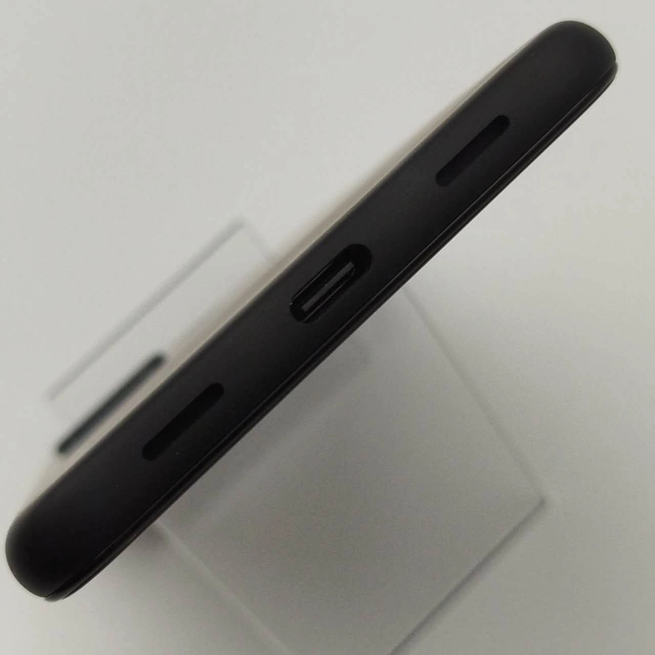 Google Pixel 4a (5G) 128GB Clearly White G025H SoftBank版SIMフリー 新品同様