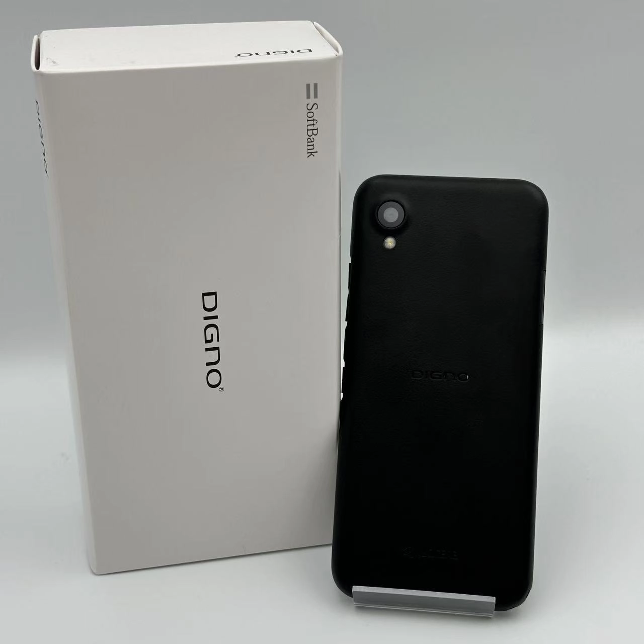 DIGNO BX2 4GB/64GB ブラック A101KC SoftBank版SIMフリー 美品