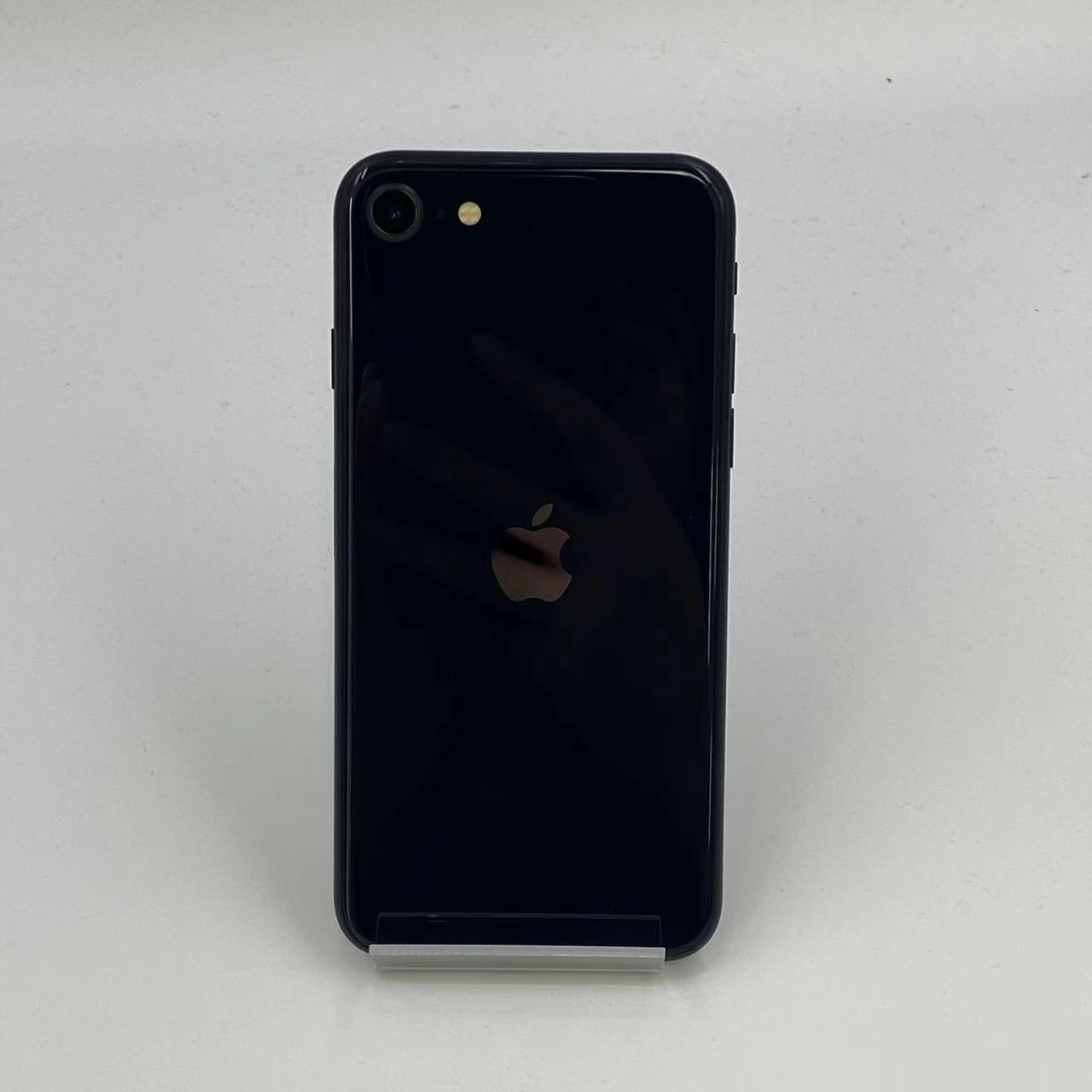 iPhoneSE 第3世代 128GB ミッドナイト MMYF3J/A SoftBank版SIMフリー