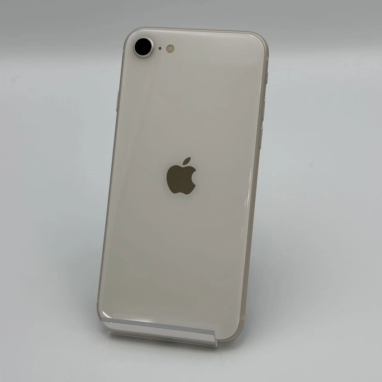 iPhoneSE 第3世代 64GB スターライト MMYD3J/A Apple版SIMフリー