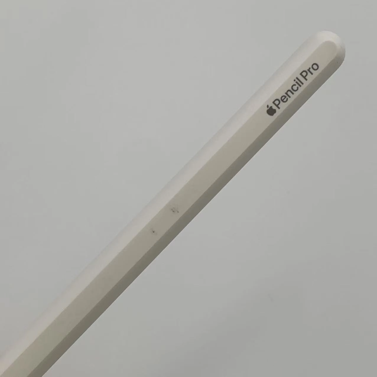 Apple Pencil Pro ホワイト MX2D3ZA/A