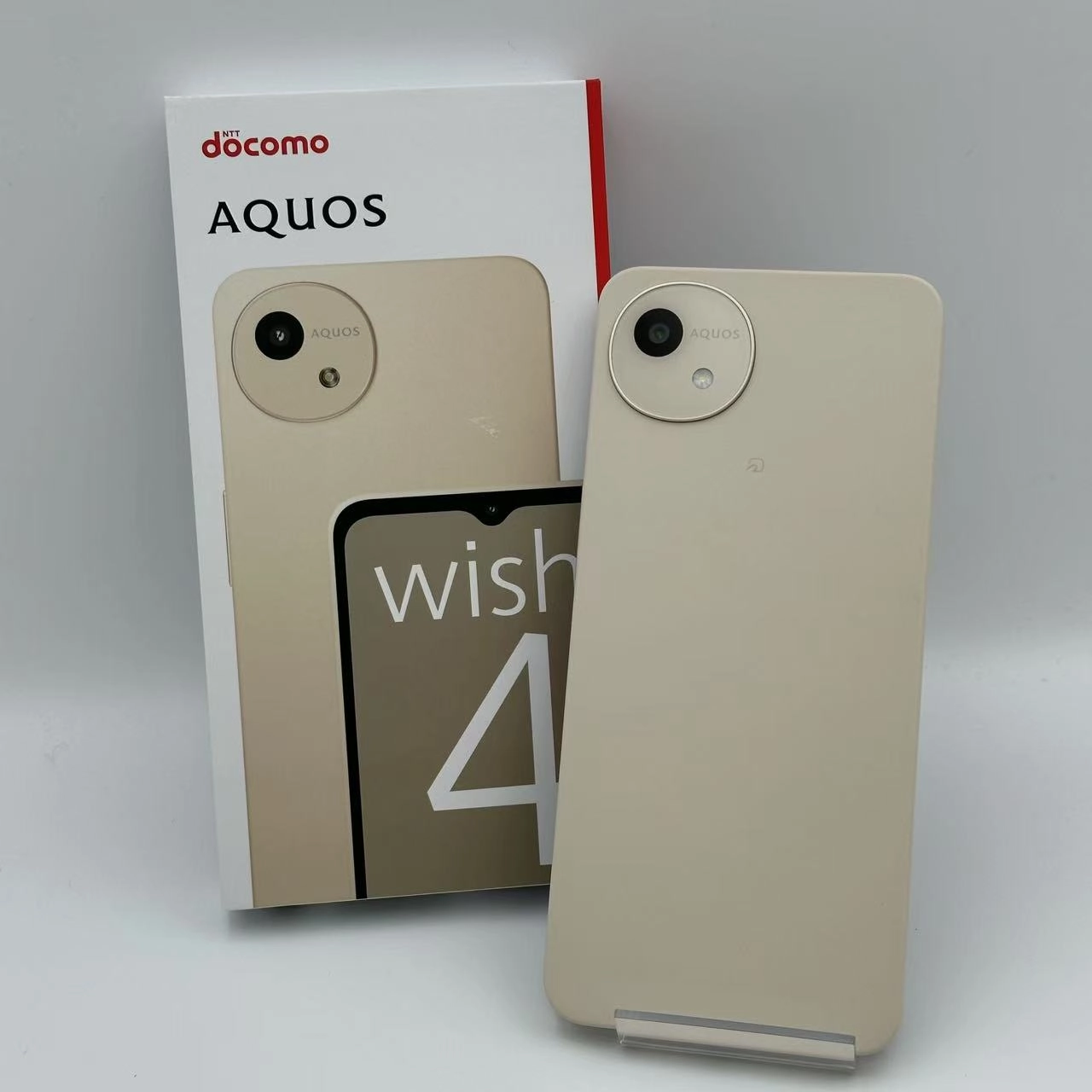 AQUOS wish4 4GB 64GB SH-52E docomo版SIMフリー 新品同様 ホワイト