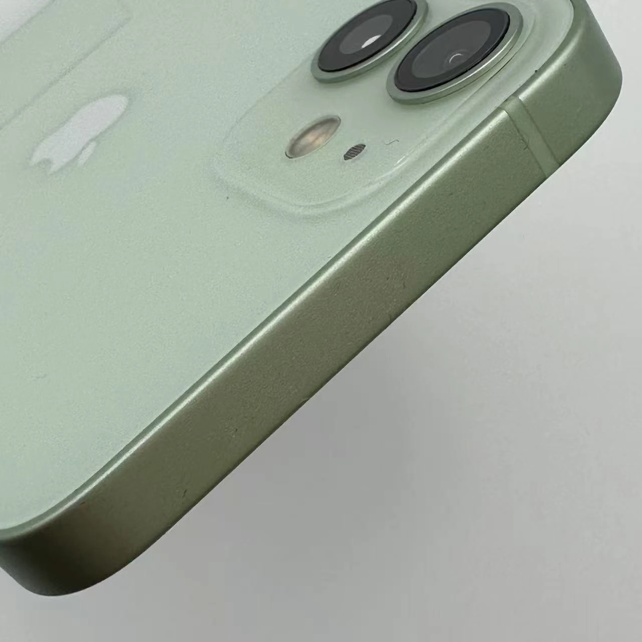 iPhone12 mini 128GB グリーン MGDQ3J/A APPle版SIMフリー 極美品