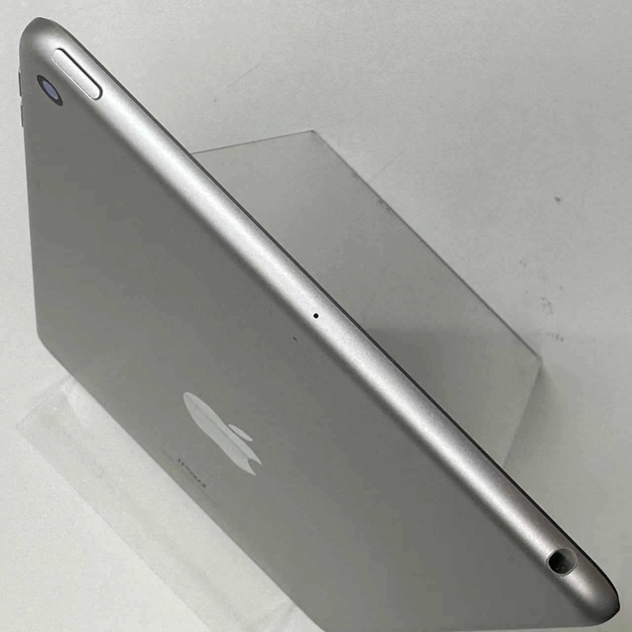 iPad mini 第5世代 Wi-Fiモデル 256GB シルバー MUU52ZP/A 美品