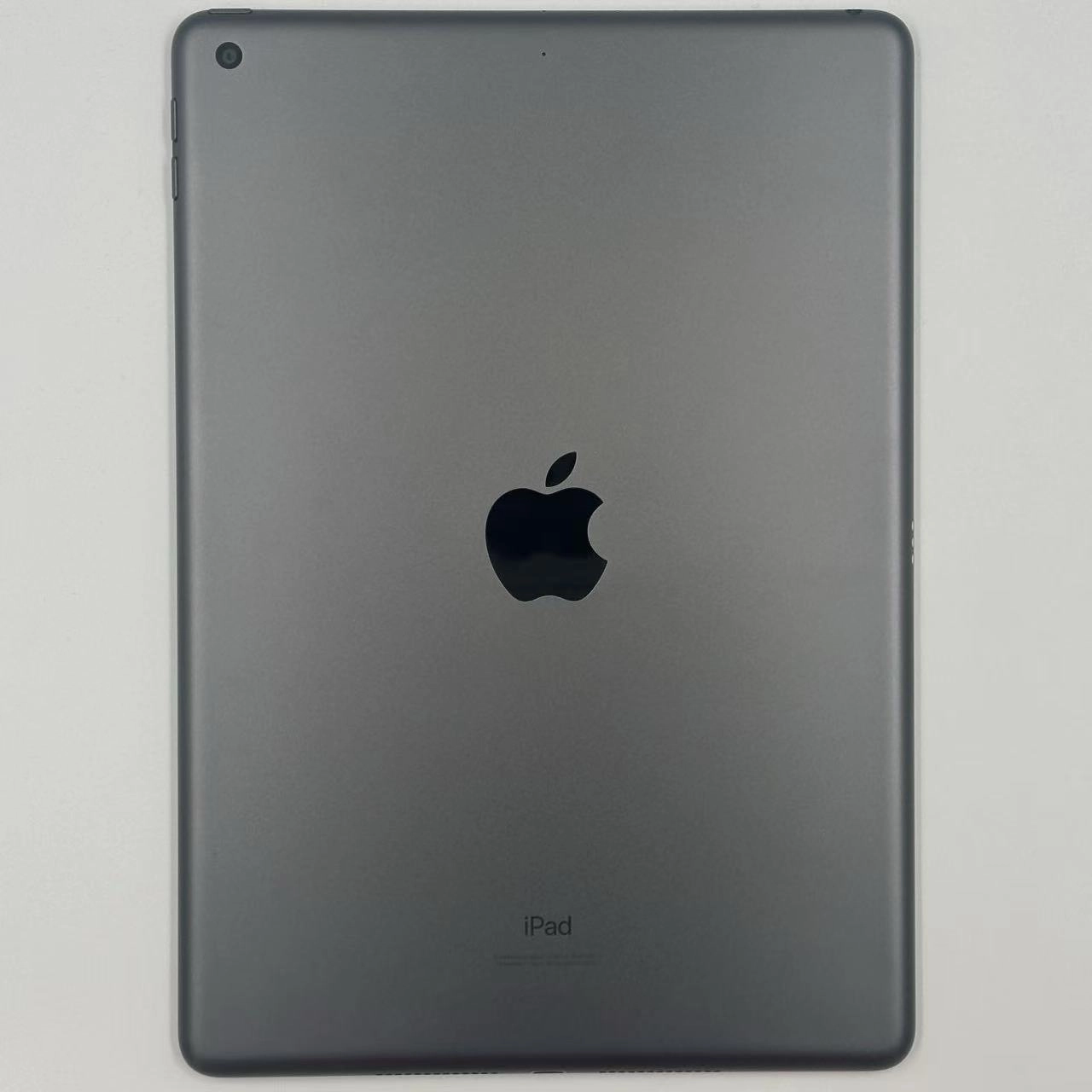 iPad 第8世代 Wi-Fiモデル 32GB スペースグレイ MYL92J/A 美品