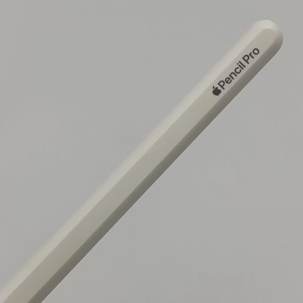 Apple Pencil Pro ホワイト PWR33ZA/A　極美品