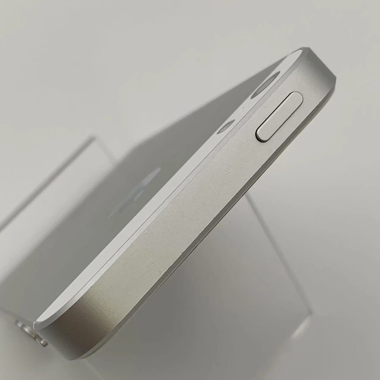 iPhoneSE 32GB シルバー MP832J/A SIMロック解除済 au版 美品