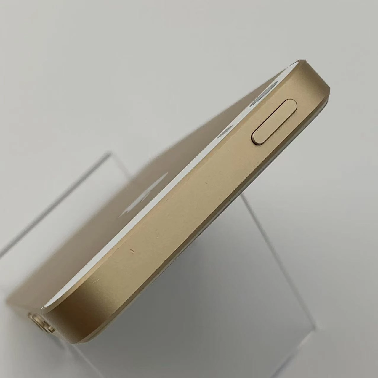 iPhoneSE 32GB ゴールド MP842J/A  au版SIMフリー