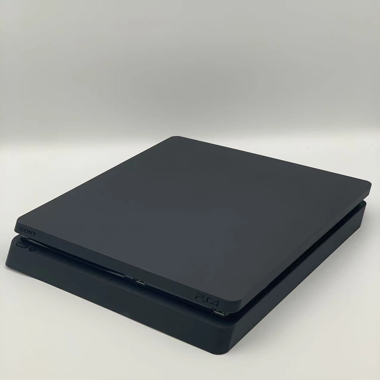 PlayStation 4 500GB ジェット・ブラック CUH-2000AB01