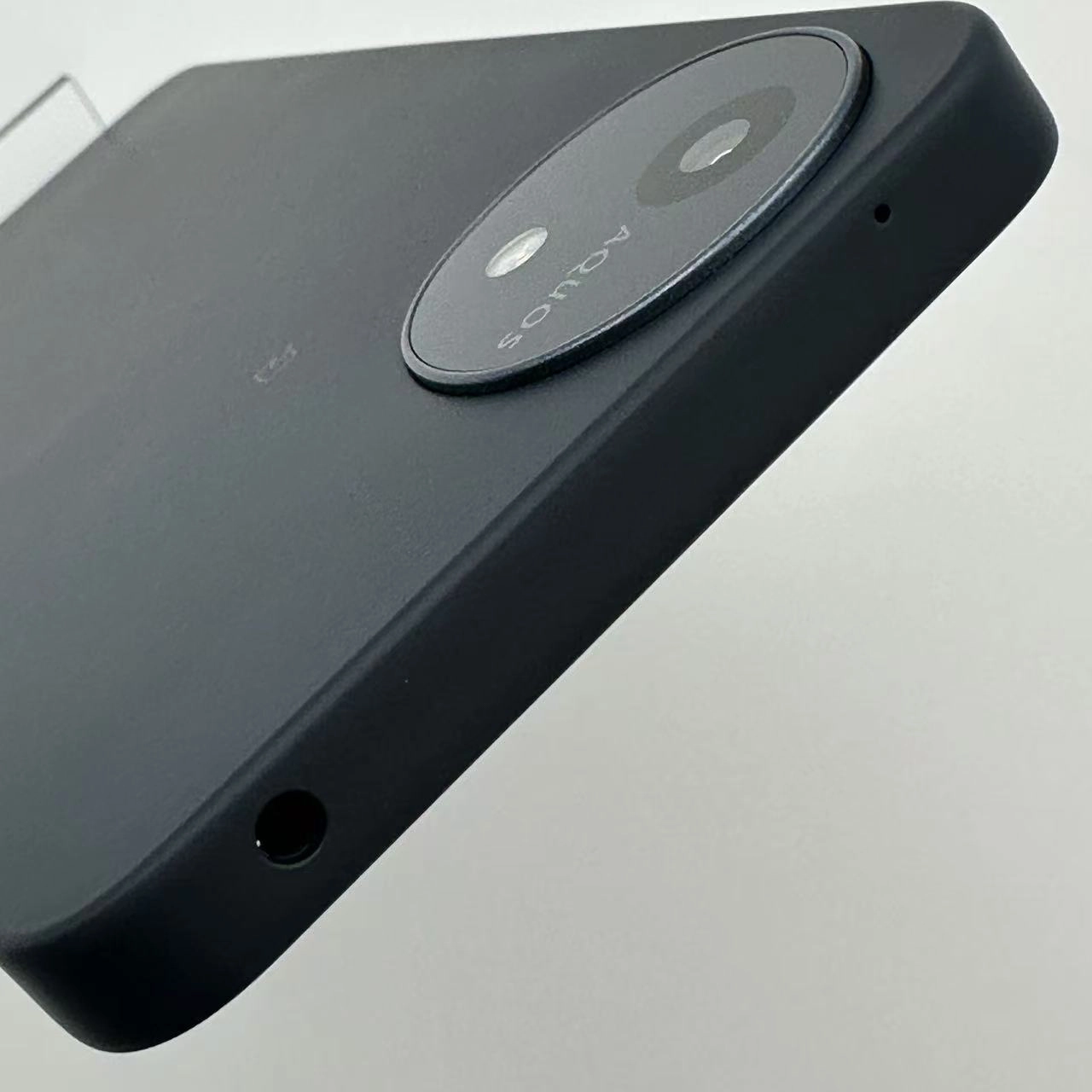 AQUOS wish4 64GB SH-52E docomo版SIMフリー 新品同様 4GB 64GB ブラック