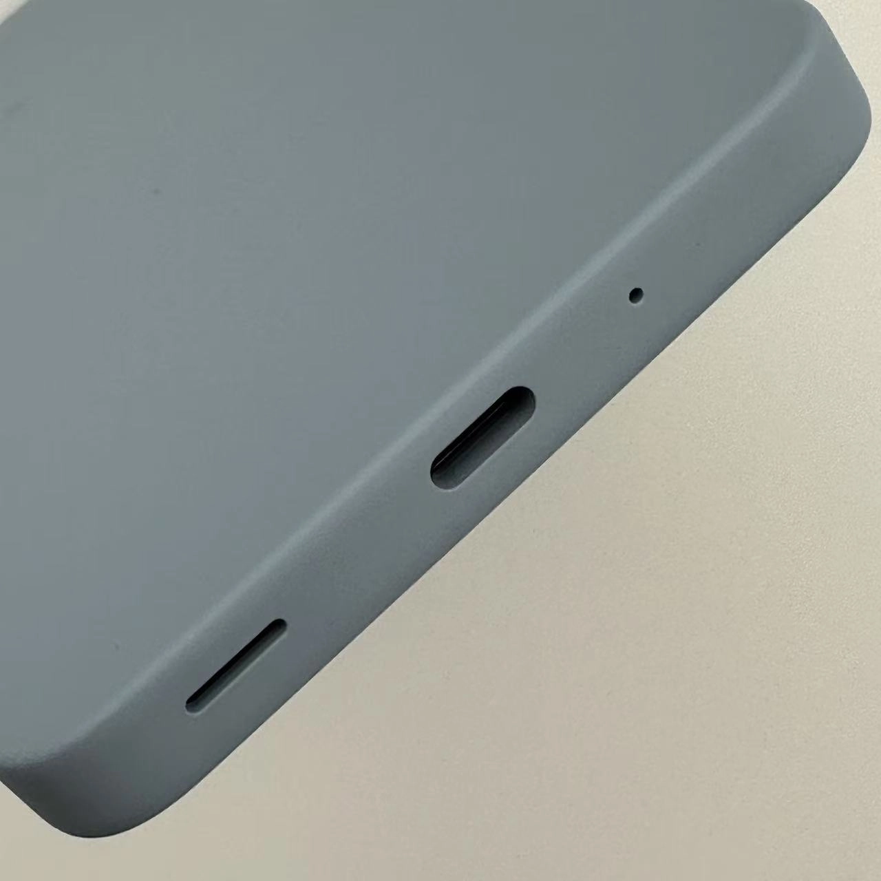 AQUOS wish4 64GB SH-52E docomo版SIMフリー 新品同様 4GB/64GB ブルー