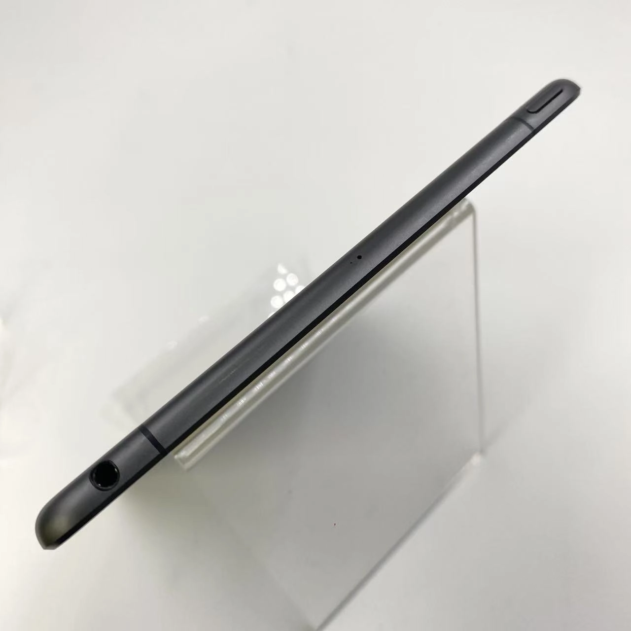 iPad mini 第5世代 256GB MUXC2ZP/A 海外版SIMフリー 極美品 スペースグレイ