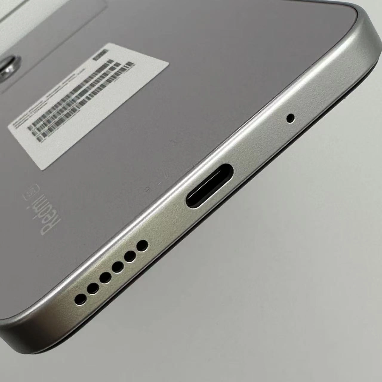 Xiaomi Redmi 12 5G 128GB XIG03 AU版SIMフリー 極美品