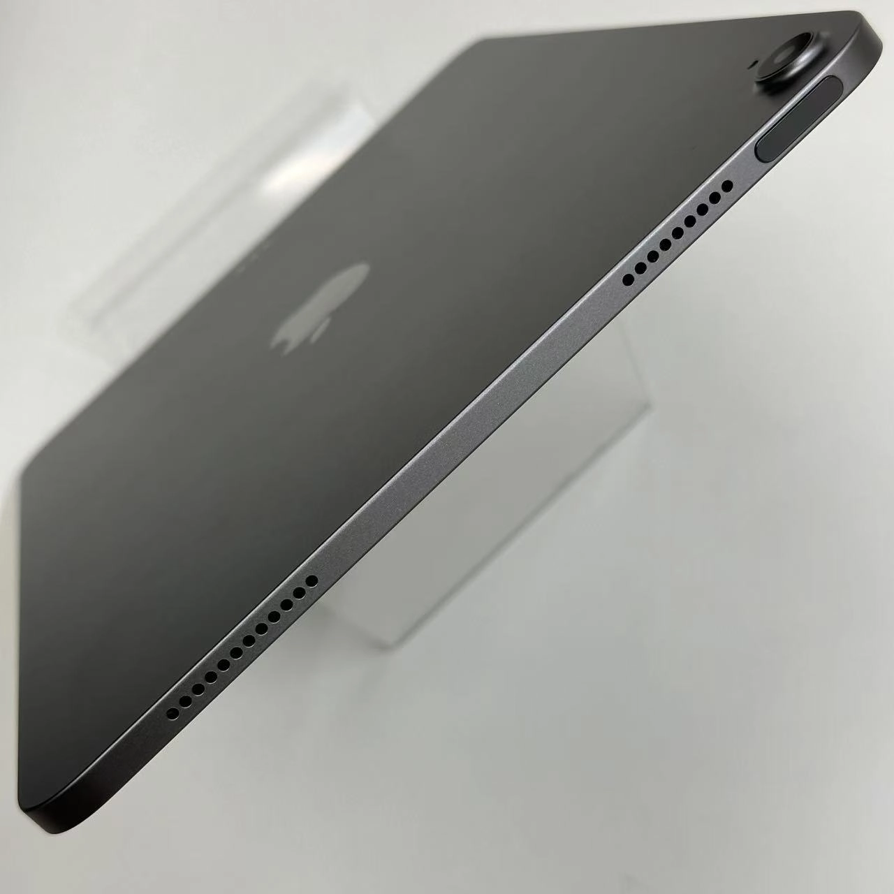 iPad Air 11インチ 第6世代 Wi-Fiモデル 128GB MUWC3J/A 美品