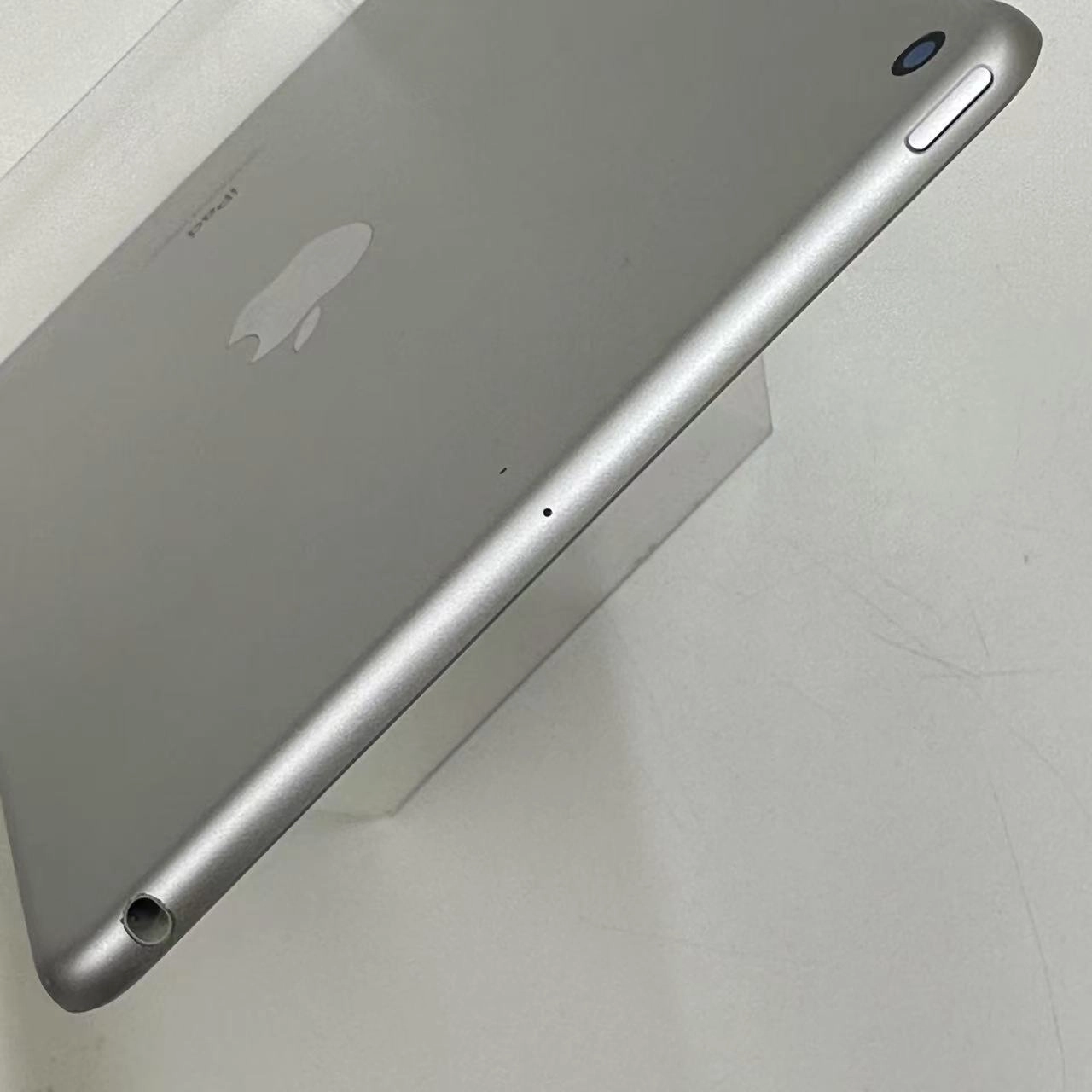 iPad mini 第5世代 Wi-Fiモデル 64GB MUQX2KH/A 極美品 シルバー