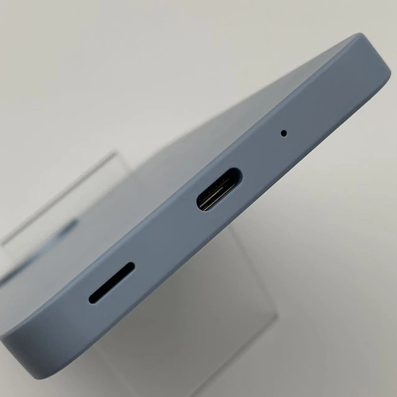 AQUOS wish4 4GB/64GB ブルー SH-52E  docomo版SIMフリー 新品未使用