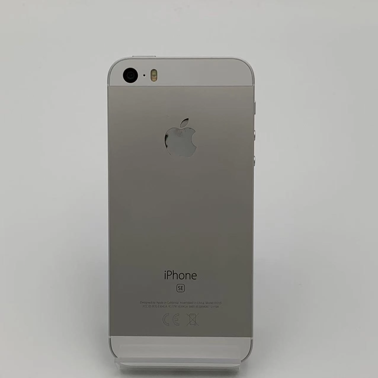 iPhoneSE 32GB シルバー MP832J/A AU版SIMフリー